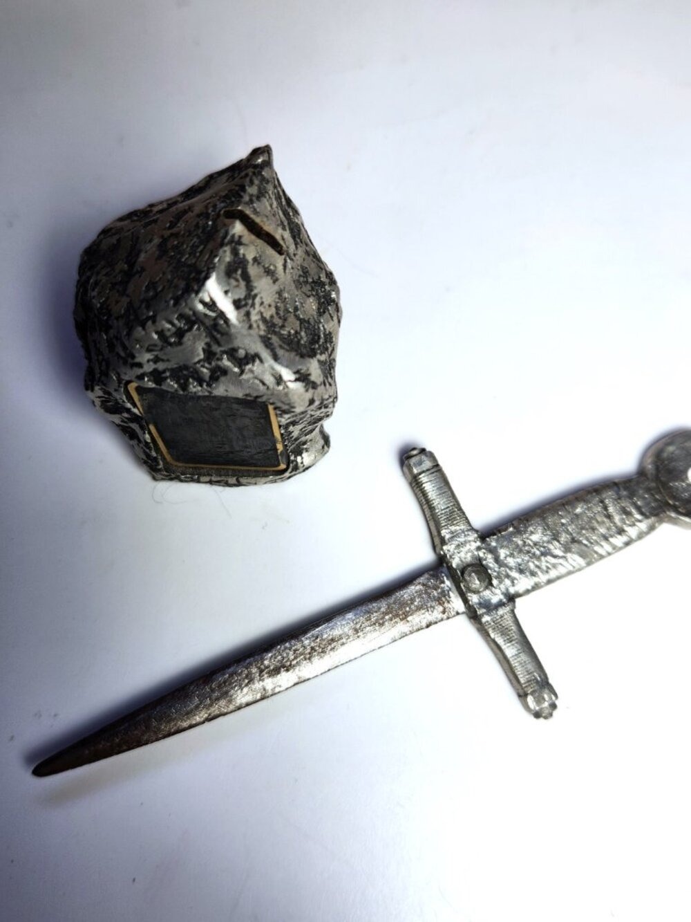 Sword in the Stone Letter Opener Figurine Heavy Metal Fantasy Desk Ornament Vtg - Picture 2 of 8